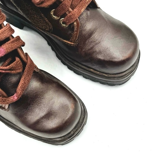 Vintage Lace-Up Winter Boots for Women, 8 US, Chunky Sole, Brown Leather - Picture 11 of 14